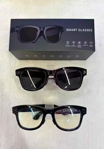 Smart Glasses Style
Ray-Ban